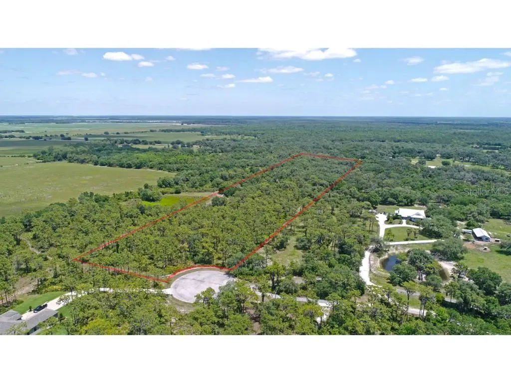 30730 Saddlebag Trail Myakka City FL 34251
