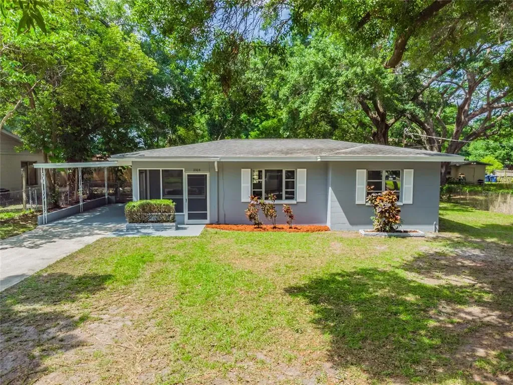 2305 W Crawford Street Tampa FL 33604