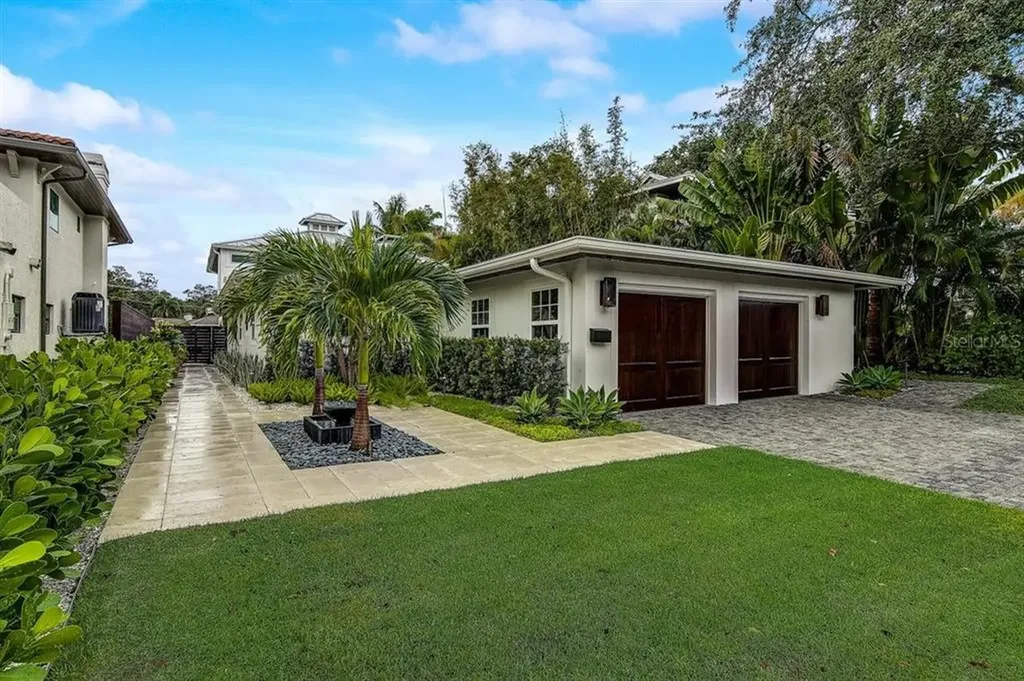458 Lucerne Avenue Tampa FL 33606