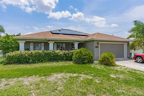 1027 NW 1st Avenue Cape Coral FL 33993