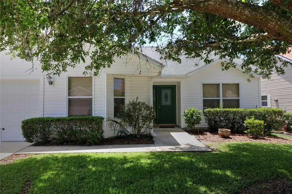 1572 Oak Forest Drive The Villages FL 32162