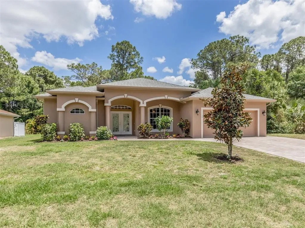 4044 Eagle Pass Street North Port FL 34286