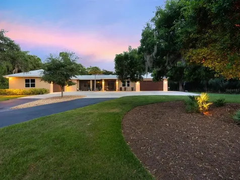 7422 Clark Road Sarasota FL 34241