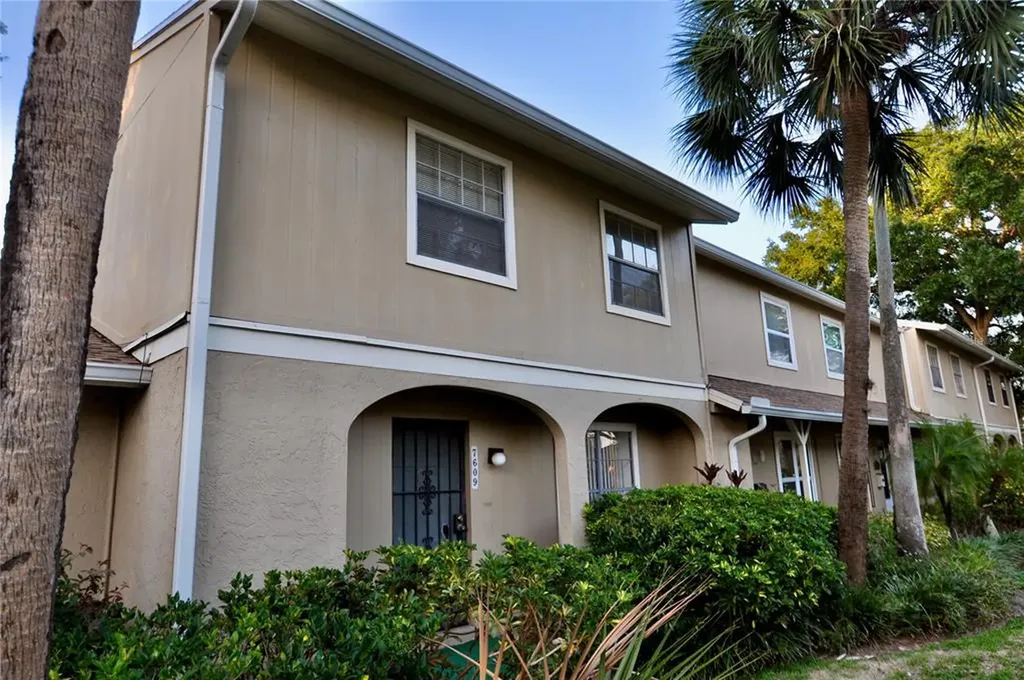 7609 Deleon Court Tampa FL 33615