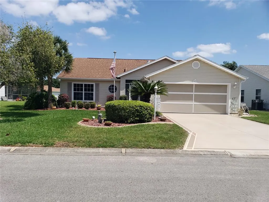 4617 Manor View Drive Leesburg FL 34748