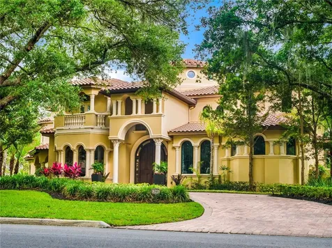 16228 Villarreal De Avila Tampa FL 33613