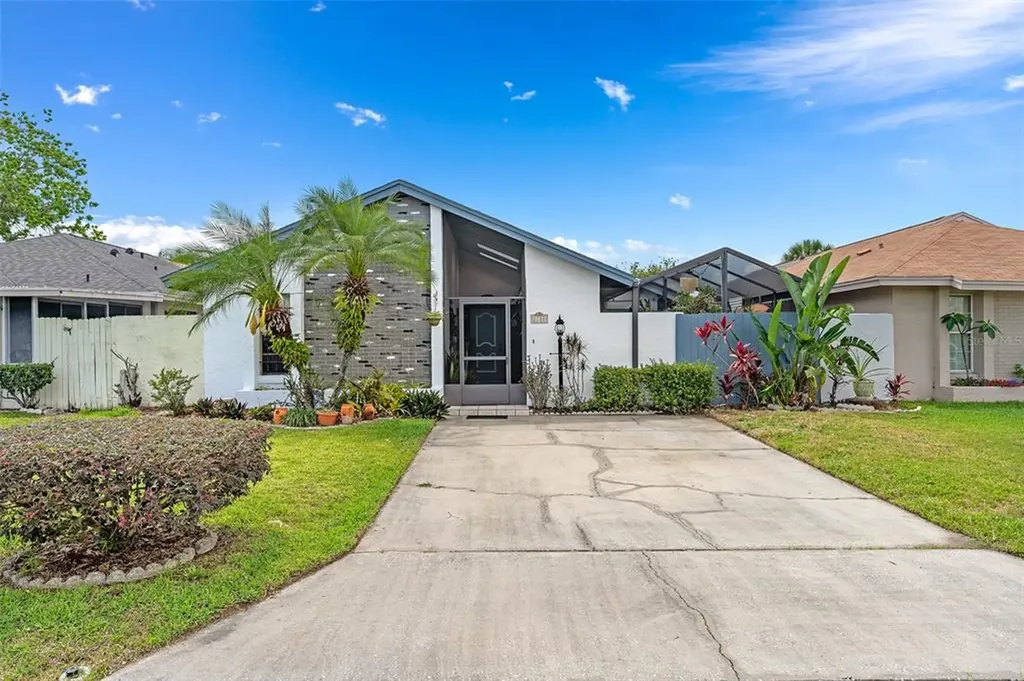 2718 Willowgate Avenue Orlando FL 32822