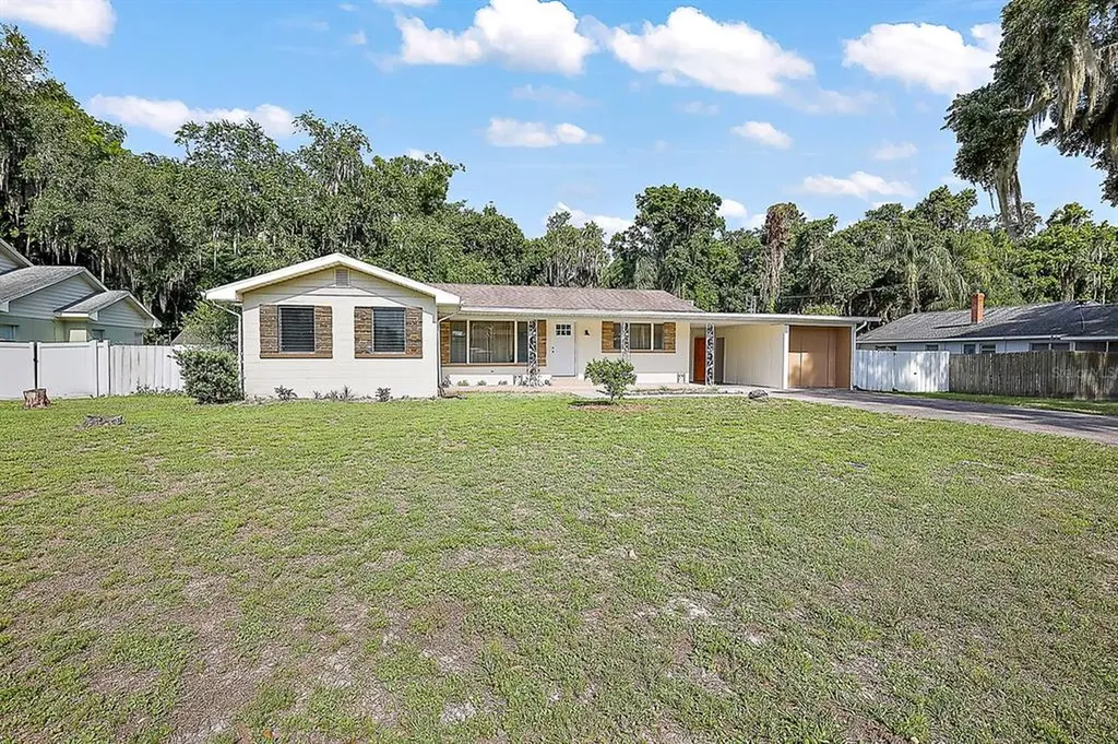 1004 Cottonwood Street Leesburg FL 34748