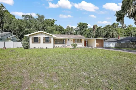 1004 Cottonwood Street Leesburg FL 34748