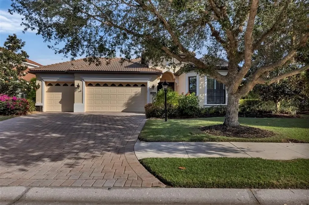 15305 Helmsdale Place Lakewood Ranch FL 34202