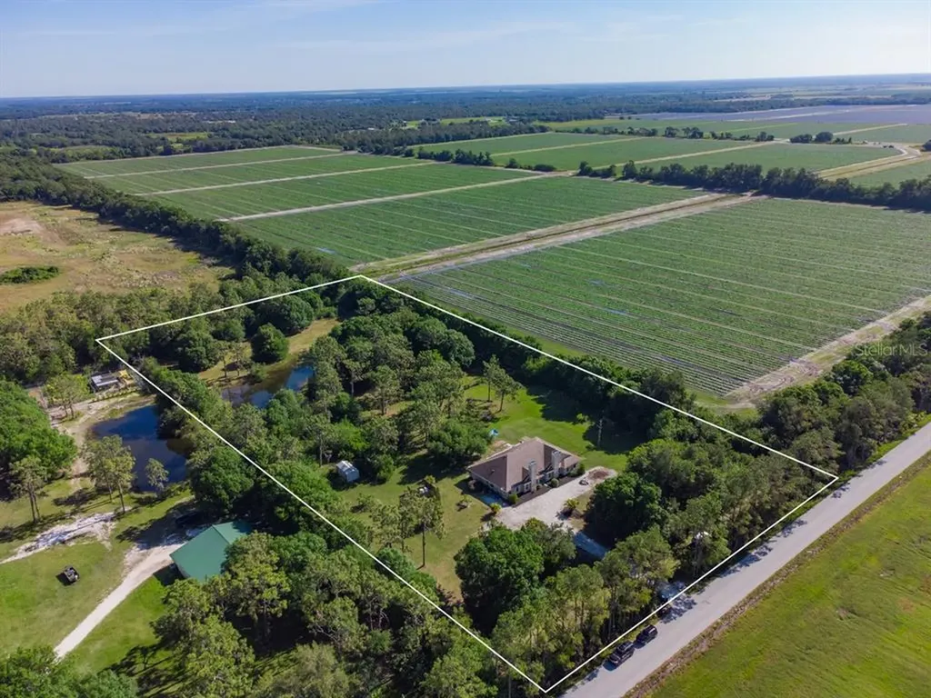 23615 61st Avenue E Myakka City FL 34251