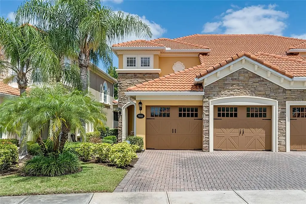 9044 Della Scala Circle Orlando FL 32836
