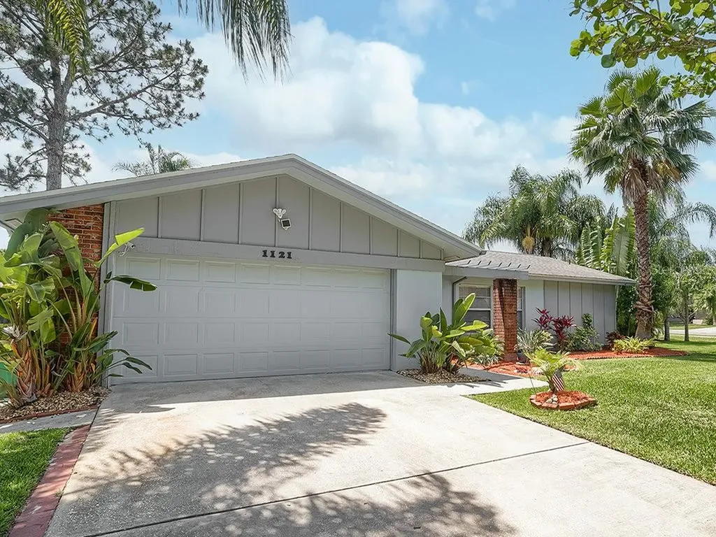 1121 Pelican Place Safety Harbor FL 34695