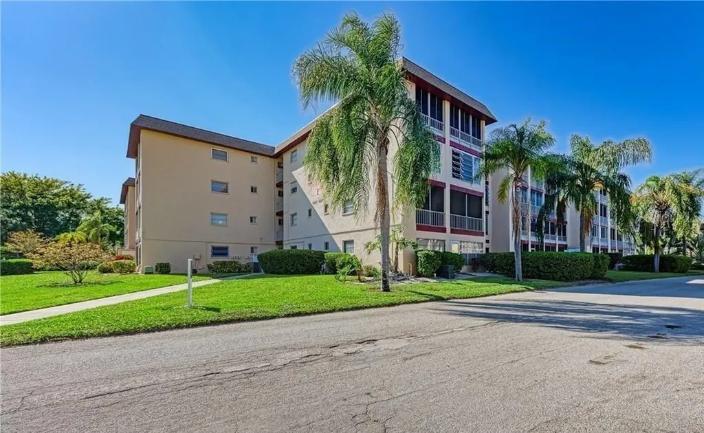 4187 Heron Way Bradenton FL 34205