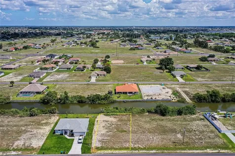 1431 SW 1st Terrace Cape Coral FL 33991