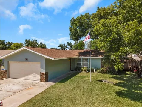 7801 Tiburon Drive Largo FL 33773