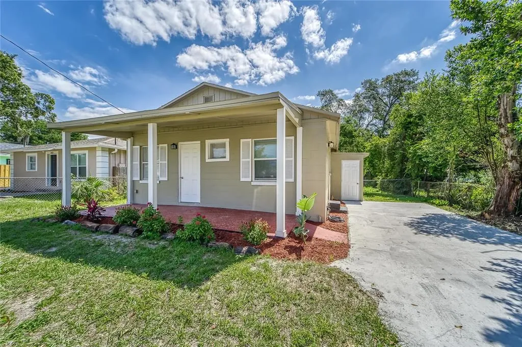 3419 N Garrison Street Tampa FL 33619