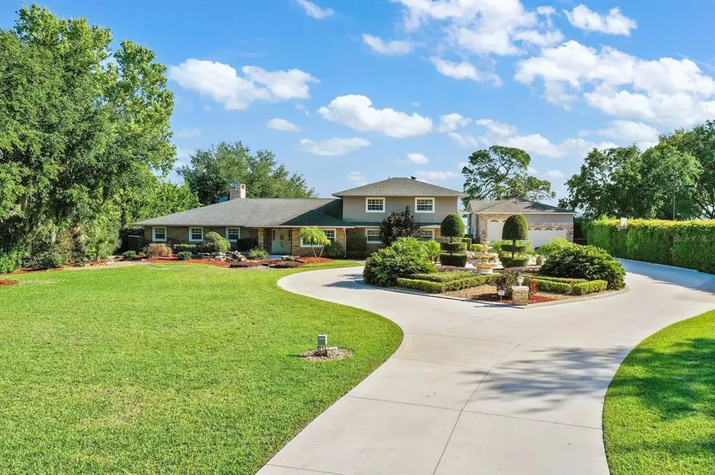 16509 E Shirley Shores Road Tavares FL 32778