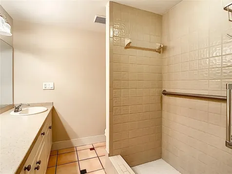 2373 Fiesta Drive Sarasota FL 34231