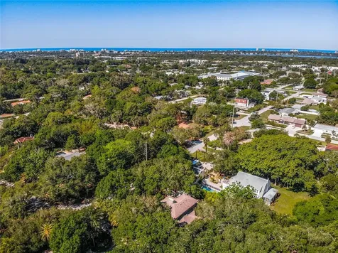 2373 Fiesta Drive Sarasota FL 34231