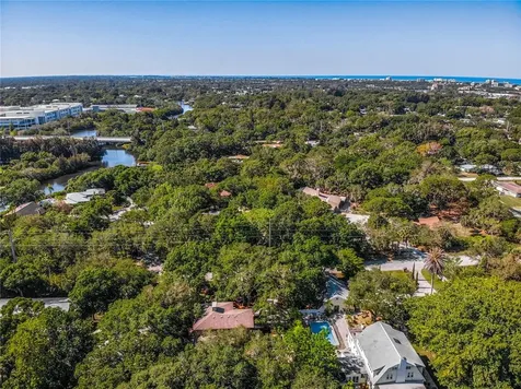 2373 Fiesta Drive Sarasota FL 34231