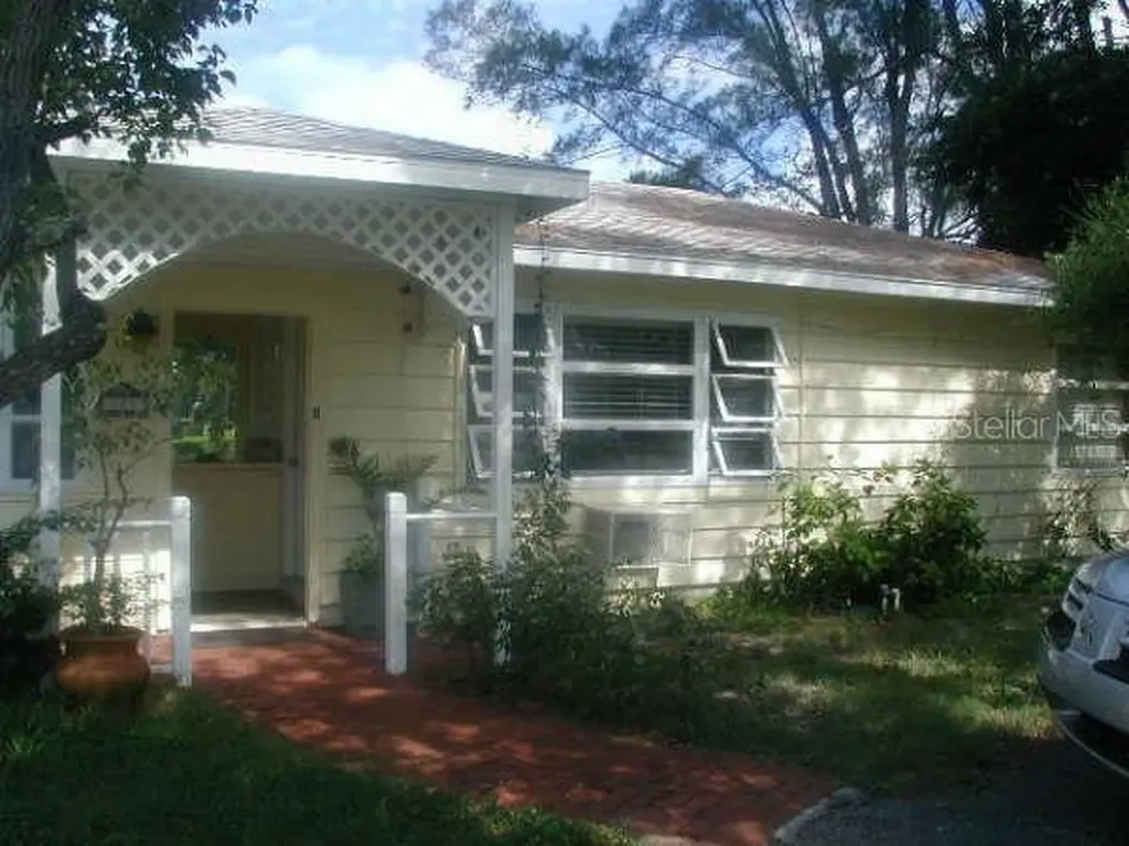 171 Mckinley Drive Sarasota FL 34236