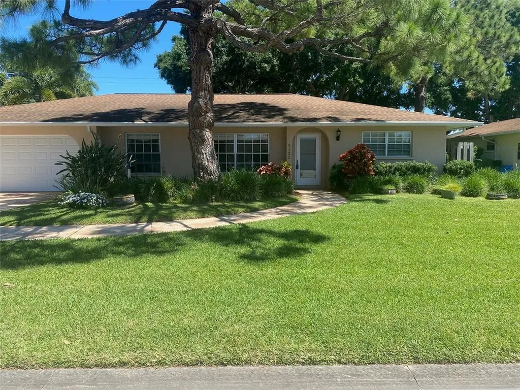 5122 15th Avenue W Bradenton FL 34209