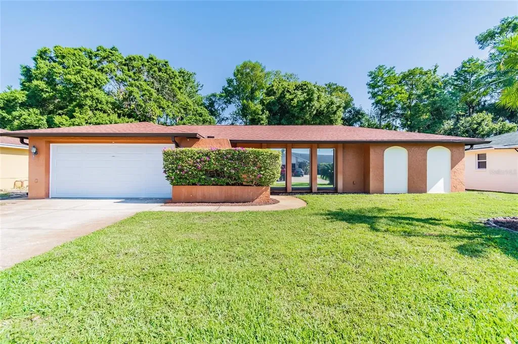 5643 Ivy Lane Holiday FL 34690