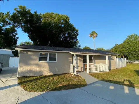 5840 94th Avenue N Pinellas Park FL 33782