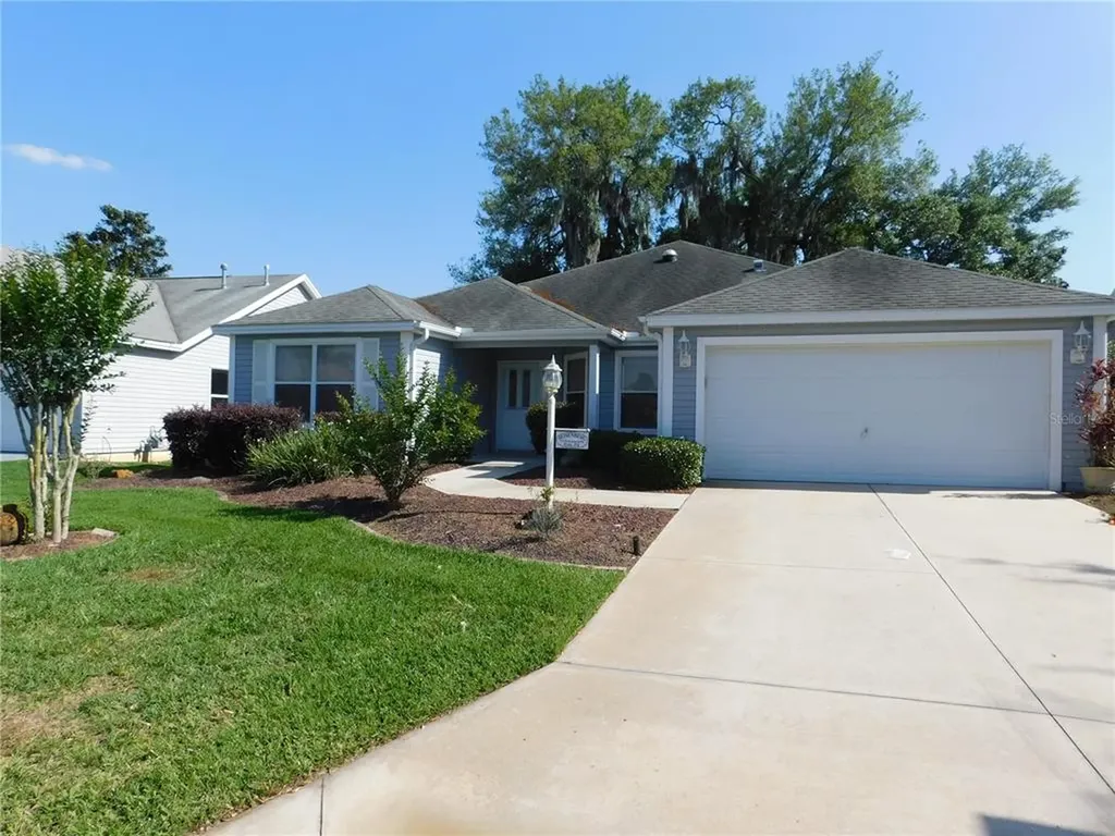 1718 Arnsworth Avenue The Villages FL 32162