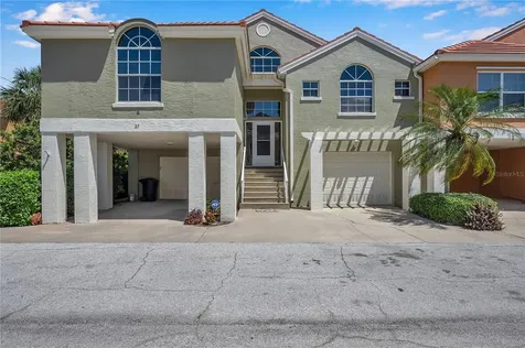 27 Jefferson Court S St Petersburg FL 33711