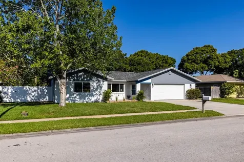 6666 Woodland Boulevard N Pinellas Park FL 33781