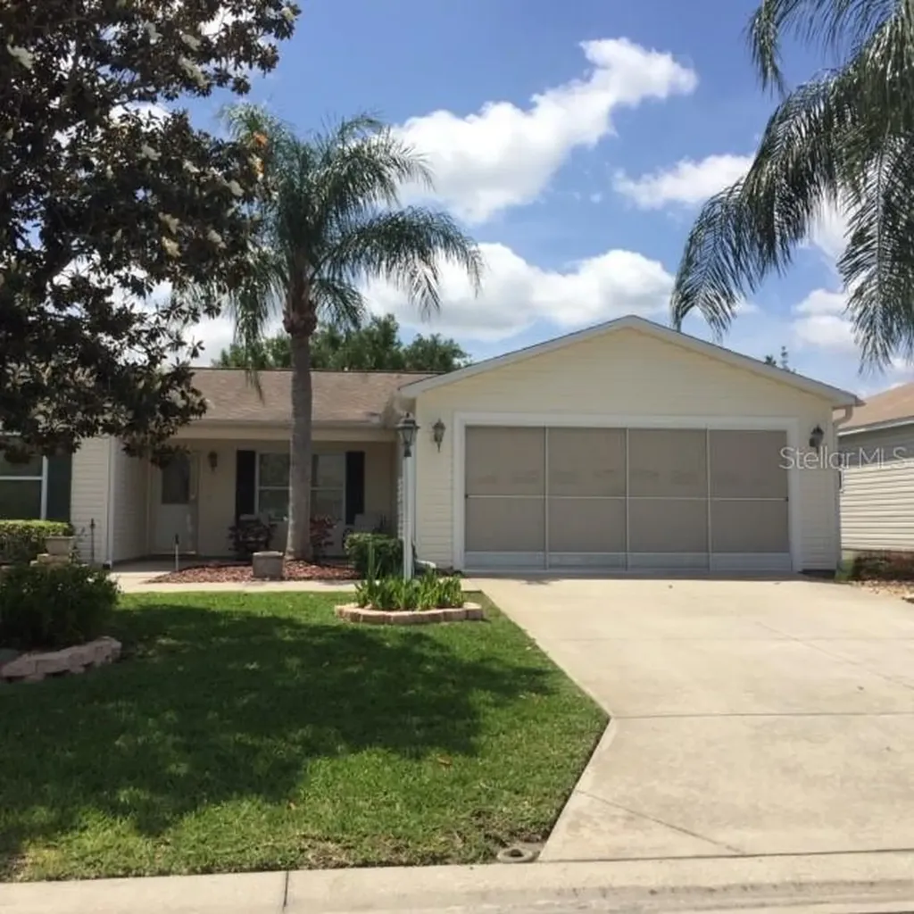 3218 Roswell Road The Villages FL 32162
