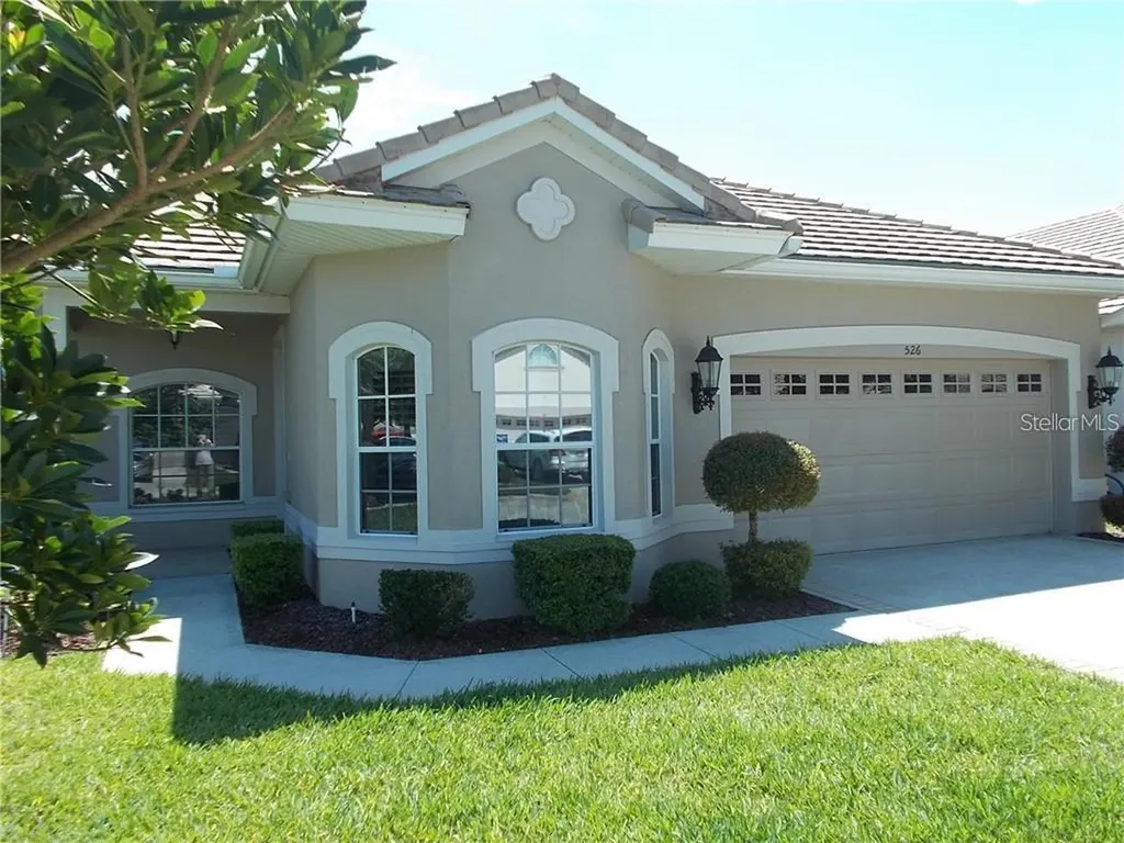 526 Newhall Lane Debary FL 32713