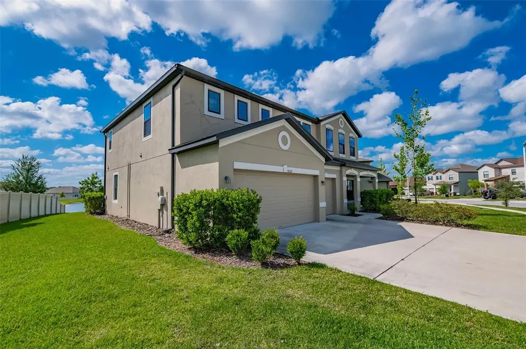 8028 Lago Mist Way Wesley Chapel FL 33545