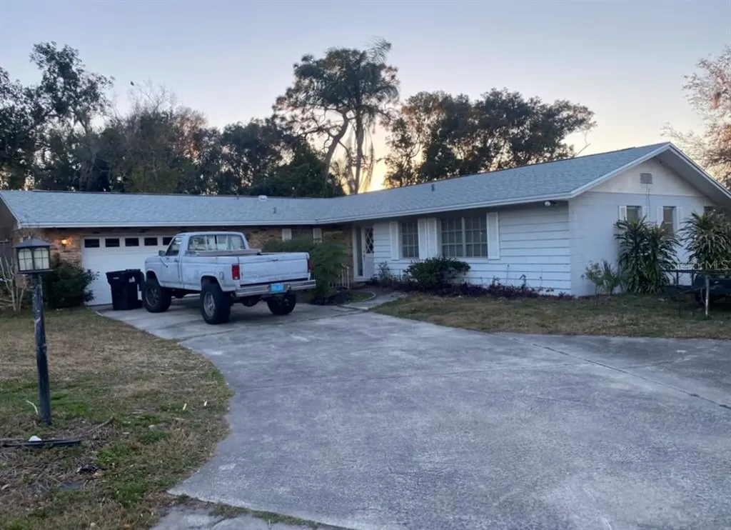 2922 S Fern Creek Avenue Orlando FL 32806