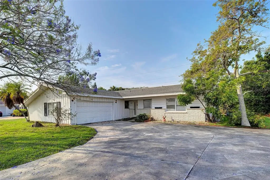 336 Shamrock Boulevard Venice FL 34293