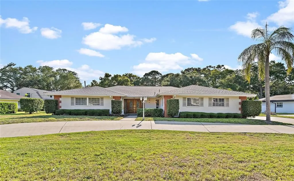 1920 80th Street N St Petersburg FL 33710