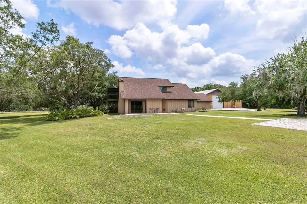 1151 Annie Laurie Lane Sarasota FL 34240