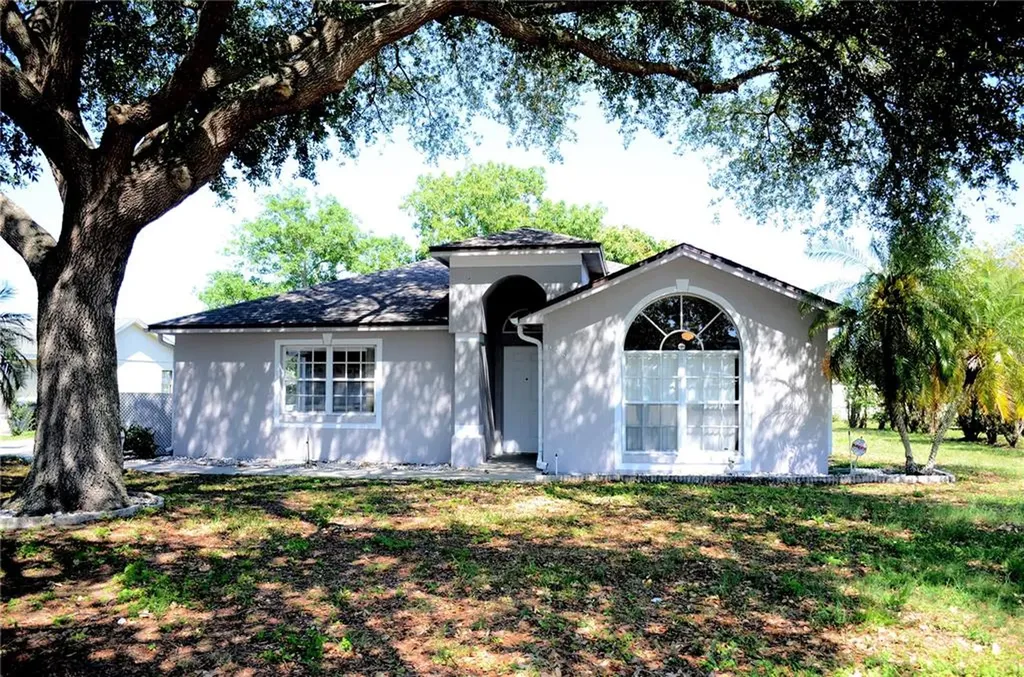 124 Brad Circle Winter Haven FL 33880