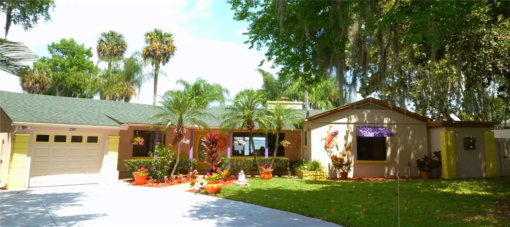 296 Banning Beach Road Tavares FL 32778
