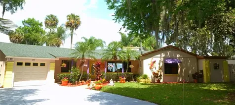 296 Banning Beach Road Tavares FL 32778