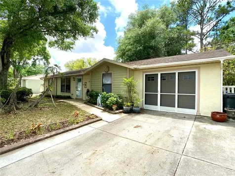 8033 Banister Lane Port Richey FL 34668