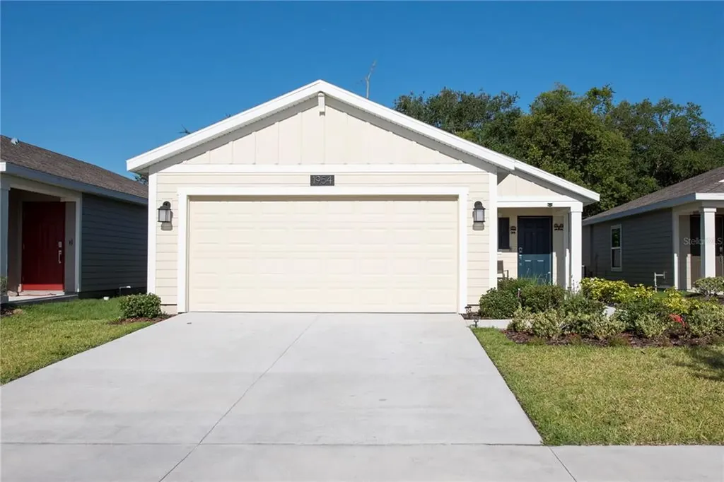 1954 Ancestry Trail Kissimmee FL 34746