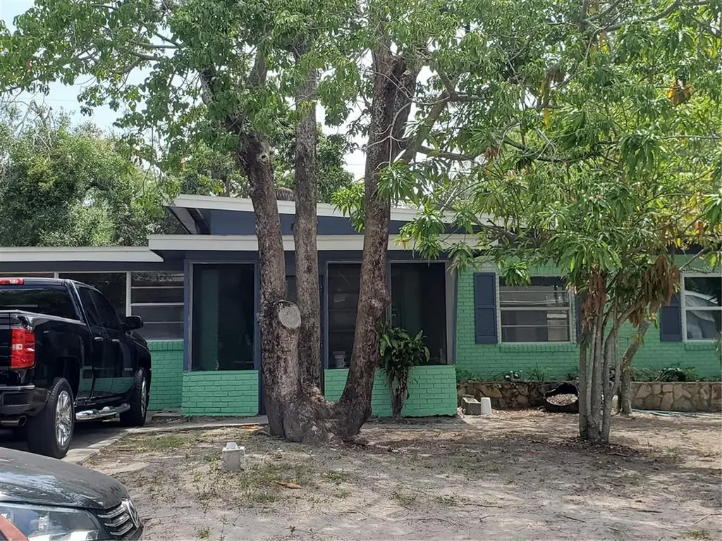 8601 Shirley Drive Temple Terrace FL 33617