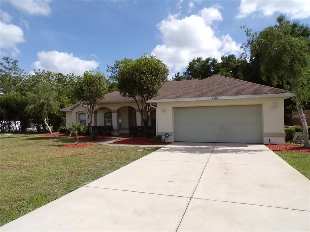 4319 NW 4th Circle Ocala FL 34475