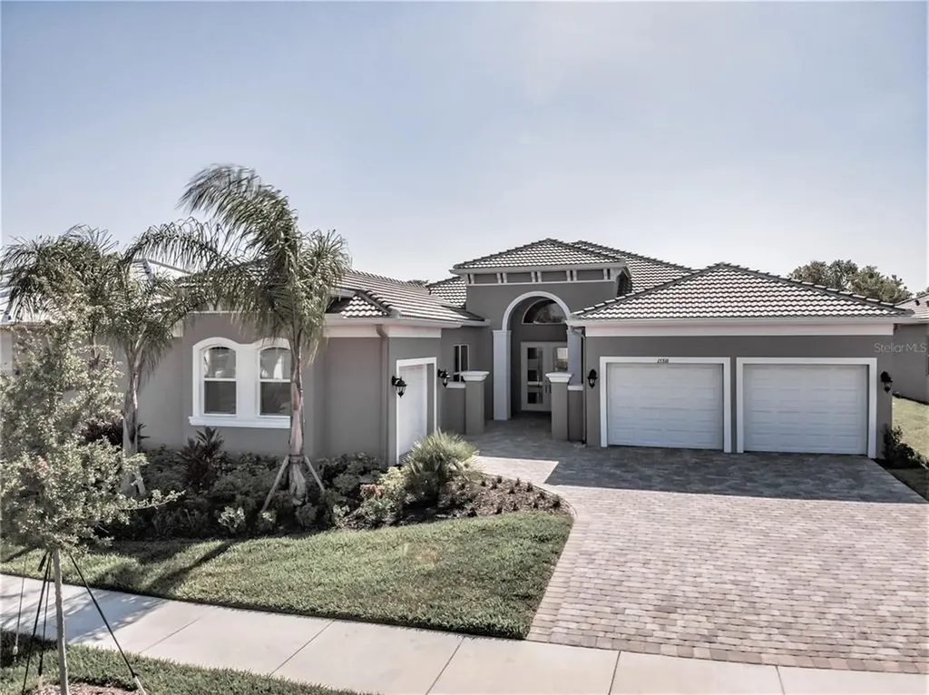 15316 Valencia Del Sol Street Wimauma FL 33598