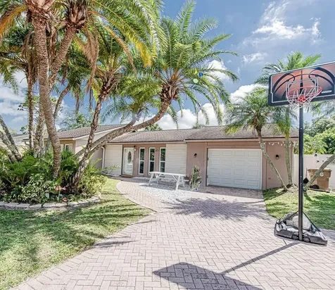 275 Florida Parkway Kissimmee FL 34743