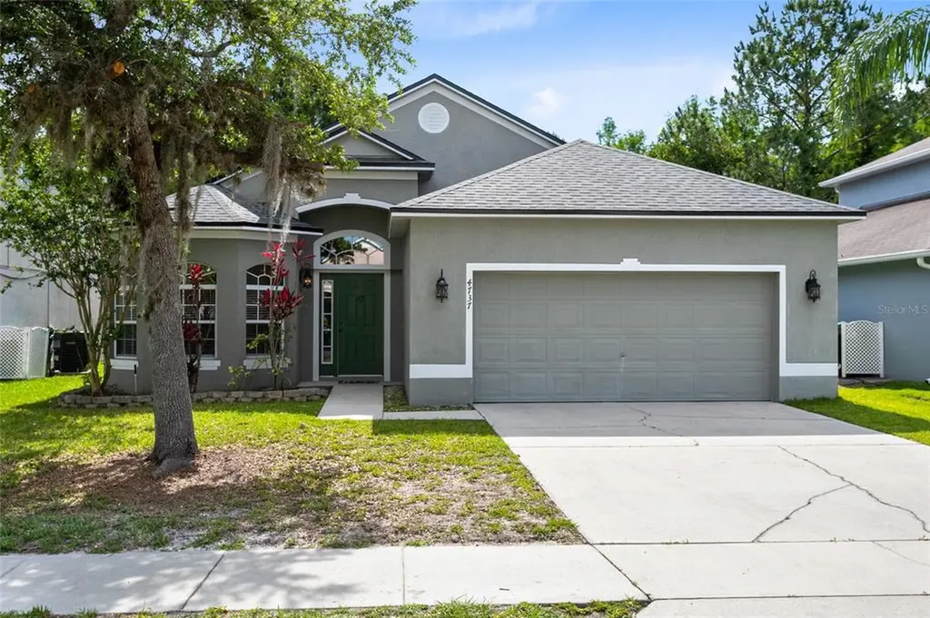 4737 Waterside Pointe Circle Orlando FL 32829