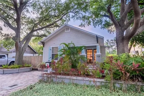 1725 29th Avenue N St Petersburg FL 33713